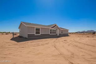 18191 N Amelia Dr, Maricopa, AZ 85139 - Photo 5