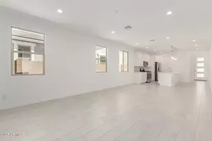 5358 W Las Palmaritas Dr, Glendale, AZ 85302 - Photo 7