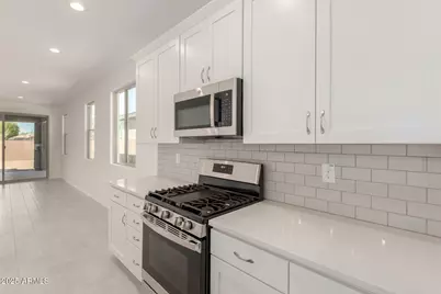 5358 W Las Palmaritas Drive, Glendale, AZ 85302 - Photo 3