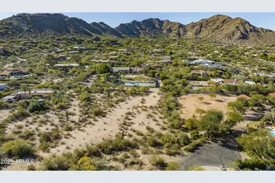 6515 E Bluebird Lane #2, Paradise Valley, AZ 85253 - Photo 1