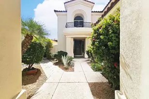 7667 E Krall St, Scottsdale, AZ 85250 - Photo 3