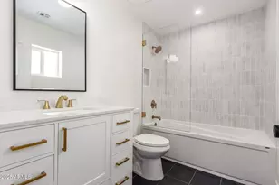 829 E Desert Park Ln, Phoenix, AZ 85020 - Photo 31