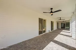 829 E Desert Park Ln, Phoenix, AZ 85020 - Photo 33