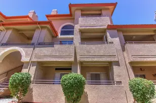 10410 N Cave Creek Rd, Phoenix, AZ 85020 - Photo 1