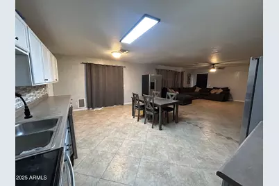 11429 W Cabrillo Drive, Arizona City, AZ 85123 - Photo 13