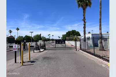 2650 W Union Hills Drive #272, Phoenix, AZ 85027 - Photo 17