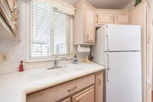 384 Gypsum Dr, Apache Junction, AZ 85119 - Photo 25