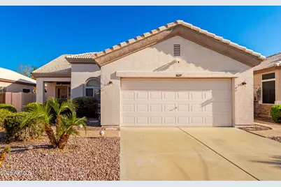 11029 W Oraibi Drive, Peoria, AZ 85373 - Photo 3