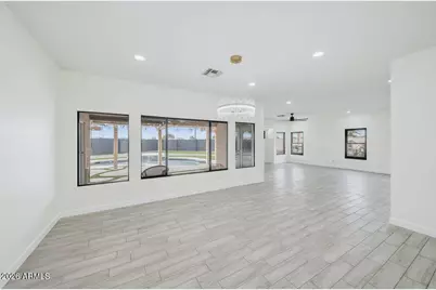 13350 W La Reata Avenue, Goodyear, AZ 85395 - Photo 11