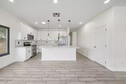 13350 W La Reata Avenue, Goodyear, AZ 85395 - Photo 9