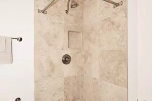 7121 E Rancho Vista Dr, Scottsdale, AZ 85251 - Photo 19