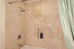 7121 E Rancho Vista Dr, Scottsdale, AZ 85251 - Photo 17