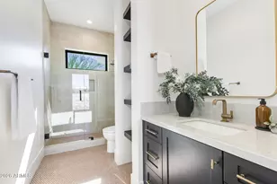 10242 N 58th St, Paradise Valley, AZ 85253 - Photo 33