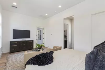10242 N 58th Street, Paradise Valley, AZ 85253 - Photo 5