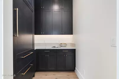 10242 N 58th Street, Paradise Valley, AZ 85253 - Photo 21