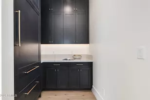 10242 N 58th St, Paradise Valley, AZ 85253 - Photo 21