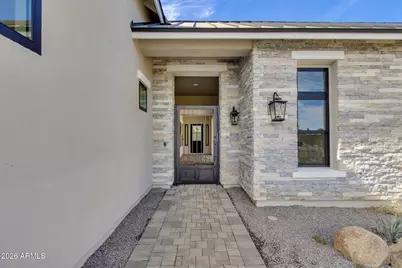 10242 N 58th Street, Paradise Valley, AZ 85253 - Photo 3