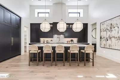 10242 N 58th Street, Paradise Valley, AZ 85253 - Photo 9