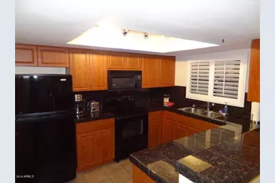 5104 N 32nd Street #Unit 247, Phoenix, AZ 85018 - Photo 13