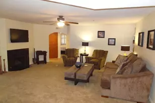 5104 N 32nd St, Phoenix, AZ 85018 - Photo 9