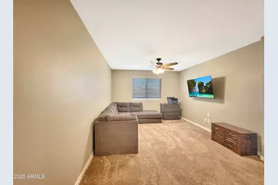 18902 W Clinton Street, Surprise, AZ 85388 - Photo 9