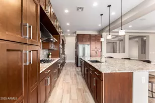 3110 E Cat Balue Dr, Phoenix, AZ 85050 - Photo 7