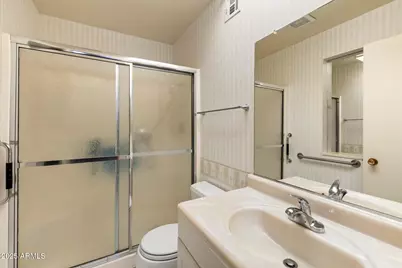 10611 W Camelot Circle, Sun City, AZ 85351 - Photo 23