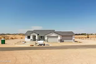 740 W Patrick Pl, San Tan Valley, AZ 85143 - Photo 1