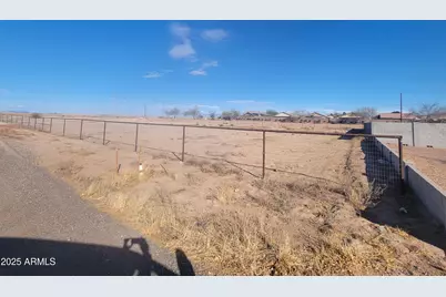 7051 S Rooks Road #' _', Buckeye, AZ 85326 - Photo 3