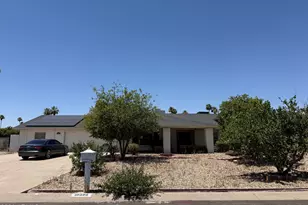 18256 N 75th Ave, Glendale, AZ 85308 - Photo 1