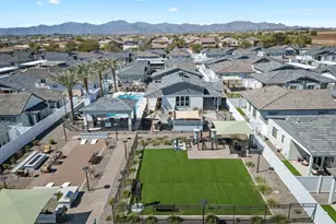 15601 W Cactus Rd, Surprise, AZ 85379 - Photo 13