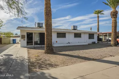 2106 S Granada Drive, Tempe, AZ 85282 - Photo 1