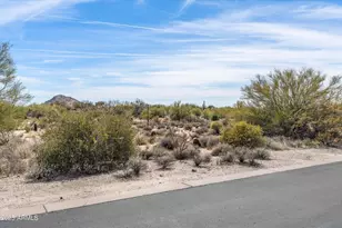 8167 E Leaning Rock Rd, Scottsdale, AZ 85266 - Photo 31