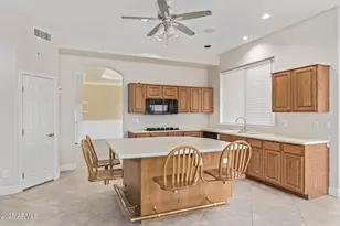 589 N Acacia Dr, Gilbert, AZ 85233 - Photo 11