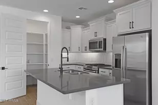 18126 W Hiddenview Dr, Goodyear, AZ 85395 - Photo 5