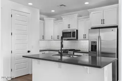 18126 W Hiddenview Drive, Goodyear, AZ 85395 - Photo 9