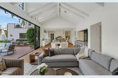 5446 E Exeter Boulevard, Phoenix, AZ 85018 - Photo 7