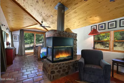 89395 E Aravaipa Road, Winkelman, AZ 85192 - Photo 17