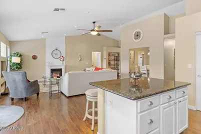 15257 W Hearn Road, Surprise, AZ 85379 - Photo 9