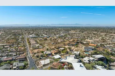 1340 E Las Palmaritas Drive, Phoenix, AZ 85020 - Photo 71