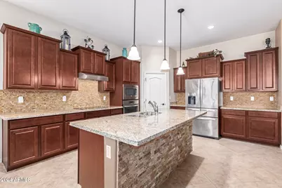 11915 S 184th Avenue, Goodyear, AZ 85338 - Photo 13