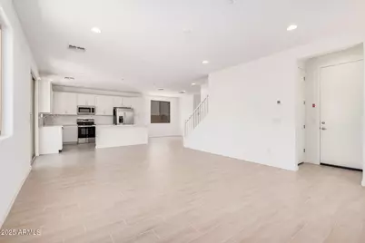 11611 W Green Drive, Youngtown, AZ 85363 - Photo 5