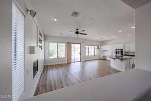 41735 N Maidstone Ct, Anthem, AZ 85086 - Photo 7