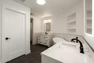 4836 N 72nd Way, Scottsdale, AZ 85251 - Photo 19