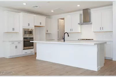 40113 N Alameda Drive, San Tan Valley, AZ 85140 - Photo 3