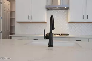 40113 N Alameda Dr, San Tan Valley, AZ 85140 - Photo 5