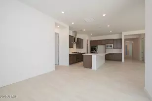 40129 N Alameda Dr, San Tan Valley, AZ 85140 - Photo 9