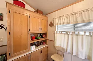 1027 S Prospector Dr, Apache Junction, AZ 85119 - Photo 25