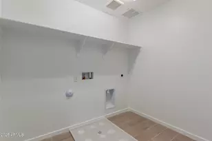 11627 W Green Dr, Youngtown, AZ 85363 - Photo 23