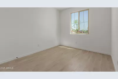 11627 W Green Drive, Youngtown, AZ 85363 - Photo 21